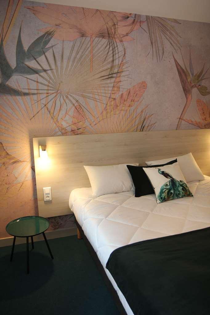 Brit Hotel Au Pays De Vitre Étrelles Oda fotoğraf
